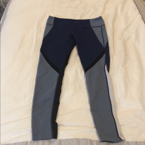 Black Splits59 Leggings in size medium - Picture 6 of 6